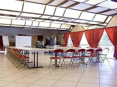 Arbor - Les Hunaudieres - Le Mans Sud - 3* Mulsanne